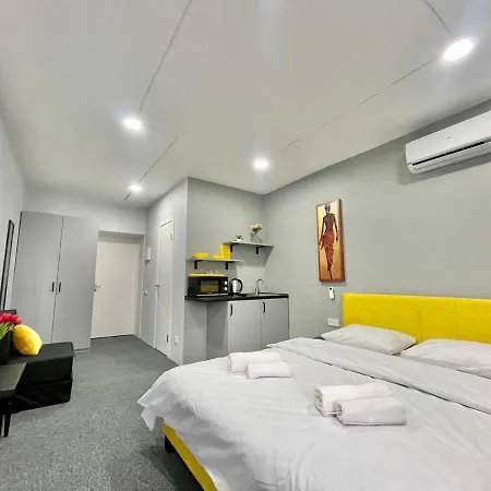 тц україна м. університет Apartment Kiew